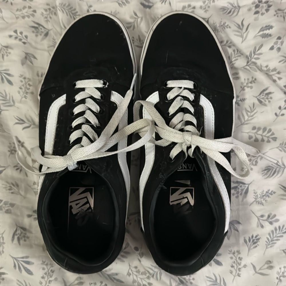 Women’s Vans sneakers